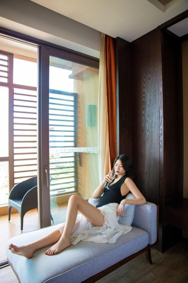 Mangrove Tree Resort World Sanya Bay- Queen Palm Towers Kültér fotó